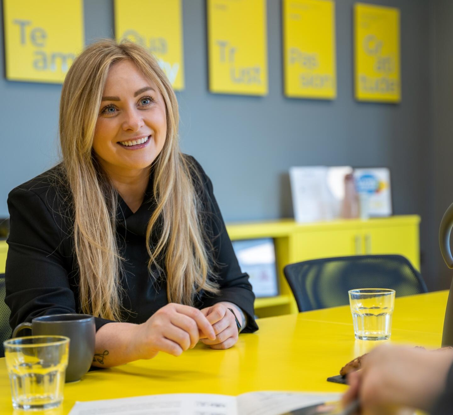 Lemon outsourcing specialist supporting client operations