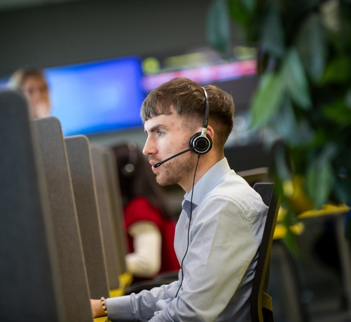 Lemon agent providing call centre support