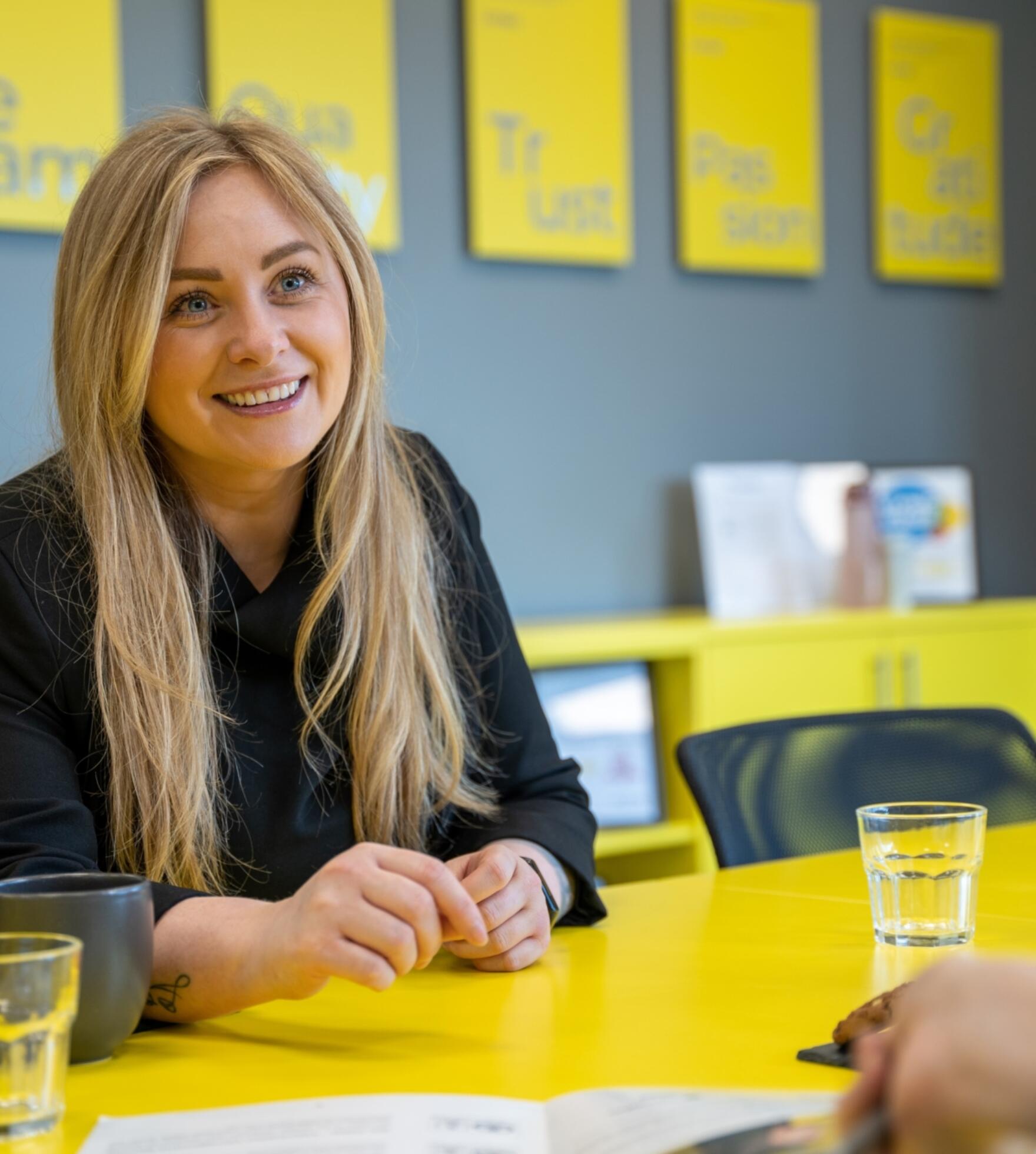 Lemon outsourcing specialist supporting client operations