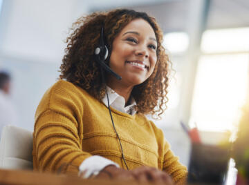 Female consultant customer service